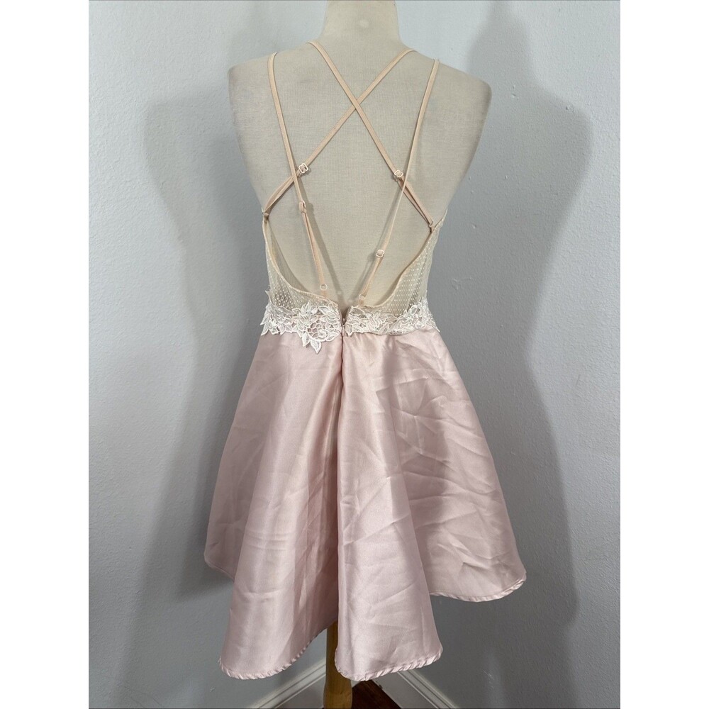 A Peach‎ Dress Womens M Champagne Strapppy Back Feminine Party Events Y2K - Picture 4 of 11